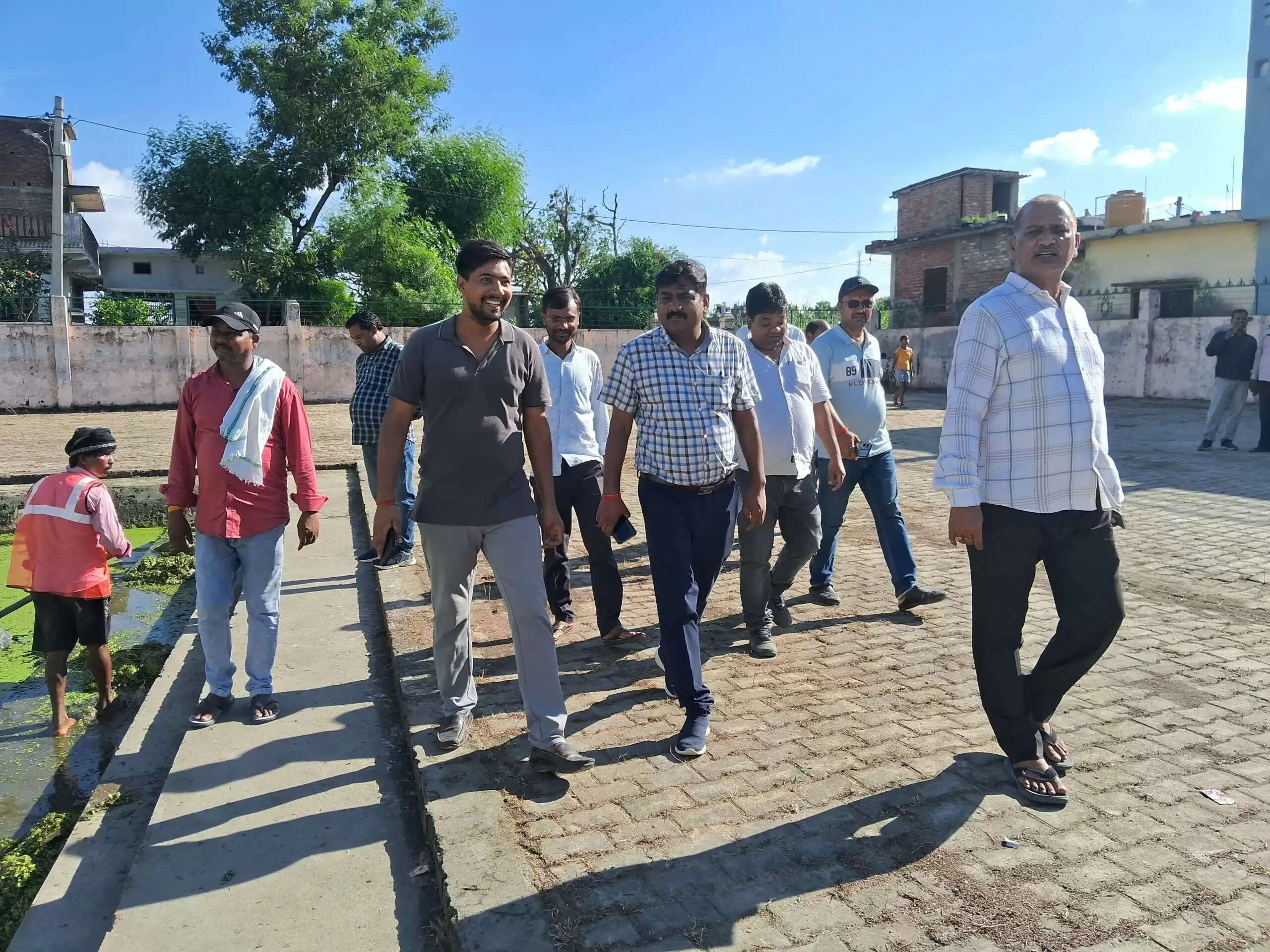 मोहर्रम पर्व की तैयारी: नगर पालिका अध्यक्ष ने कर्बला परिसर का किया निरीक्षण