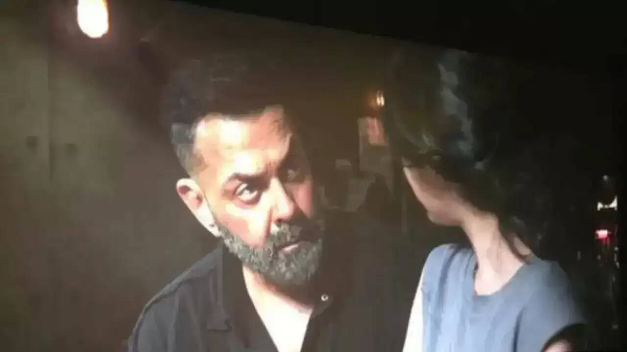 बॉबी देओल की धमाकेदार एंट्री 'वॉर 2' में, फैंस के लिए नया सरप्राइज