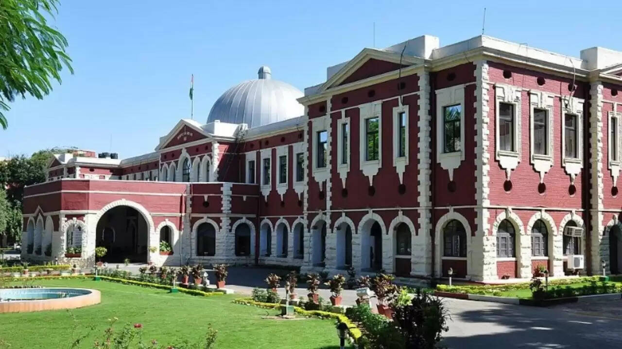 झारखंड हाईकोर्ट में वकील और न्यायाधीश के बीच विवाद, न्यायपालिका पर हमला