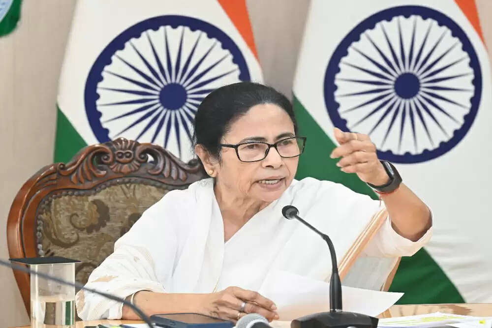 ममता बनर्जी का केंद्र सरकार पर गंभीर आरोप, अमित शाह को लेकर दी चेतावनी