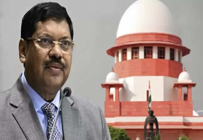 सुप्रीम कोर्ट का महत्वपूर्ण निर्णय: राष्ट्रपति और राज्यपाल के लिए विधेयकों की मंजूरी पर कोई समयसीमा नहीं