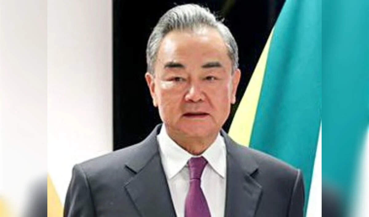 चीन ने ईरान के खिलाफ अमेरिका-इज़राइल के सैन्य अभियान की निंदा की