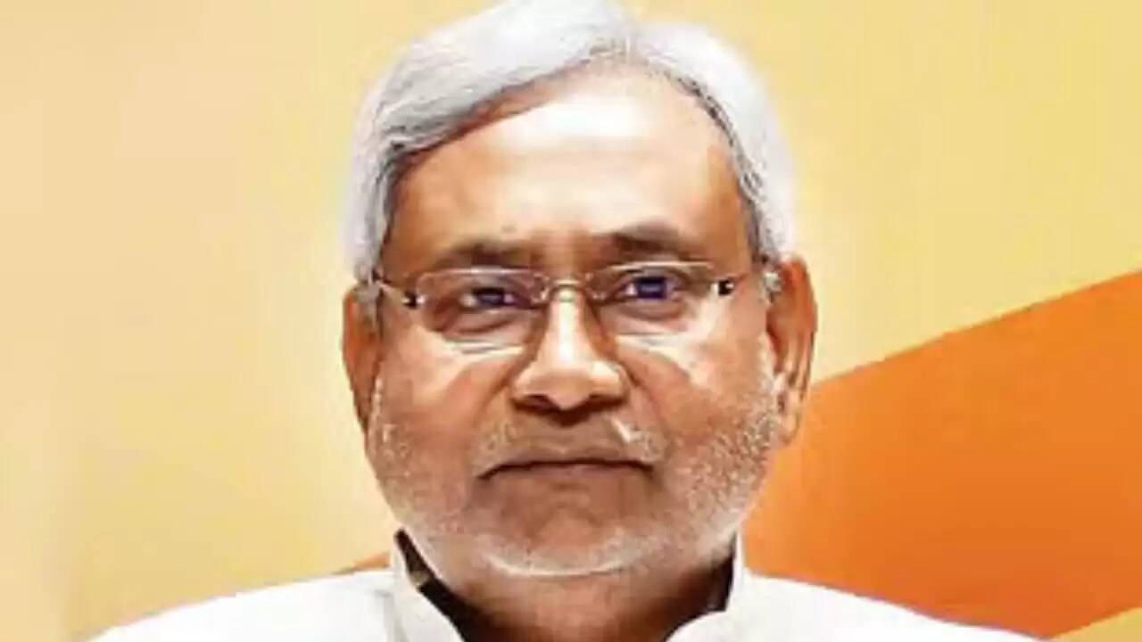 बिहार की राजनीति में नया मोड़: डॉ. सुनील कुमार सिंह ने वीआईपी जॉइन की