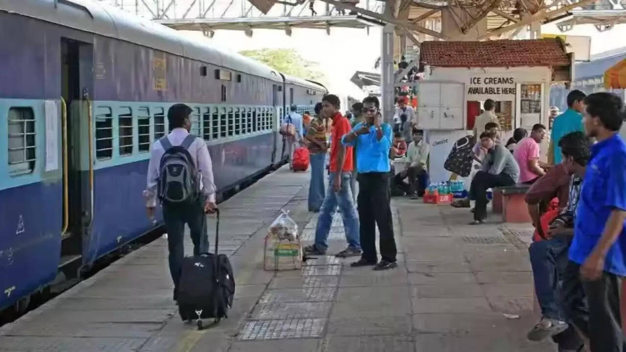 दिवाली के दौरान भारतीय रेलवे की सुरक्षा सलाह