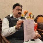 डॉ. कृष्ण मिड्ढा ने सीएम को लिखा पत्र, निजी सचिव पर लगे आरोपों की जांच की मांग