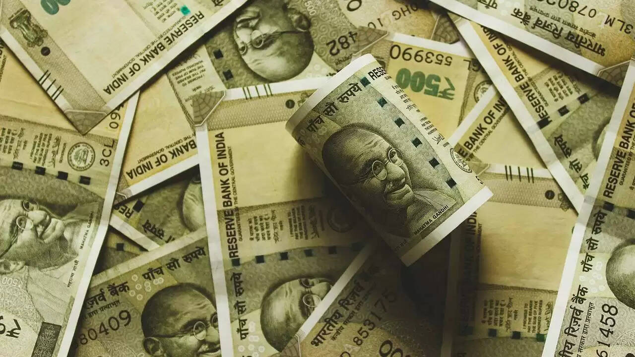 छोटी बचत योजनाओं की ब्याज दरें स्थिर, निवेशकों के लिए राहत