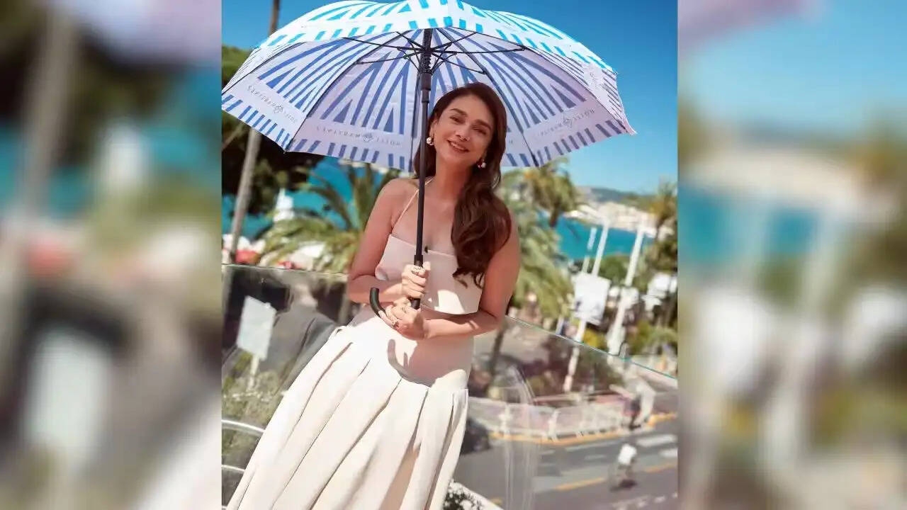 Aditi Rao Hydari का Cannes 2026 लुक: सस्ती ड्रेस में दिखीं रॉयल