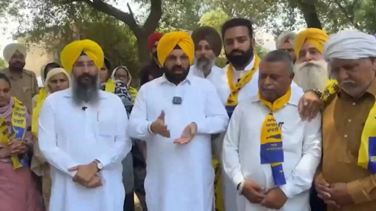 पंजाब में आम आदमी पार्टी में 50 परिवारों का शामिल होना एक महत्वपूर्ण कदम