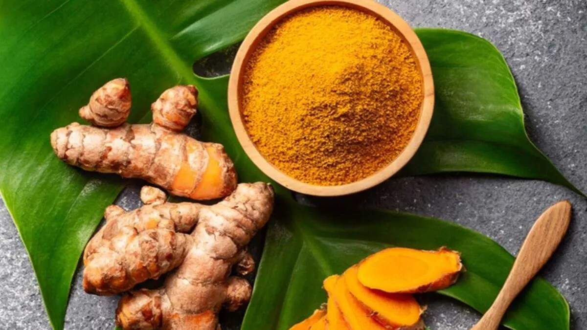 सर्दियों में कच्ची हल्दी के अद्भुत लाभ: स्वास्थ्य के लिए रामबाण