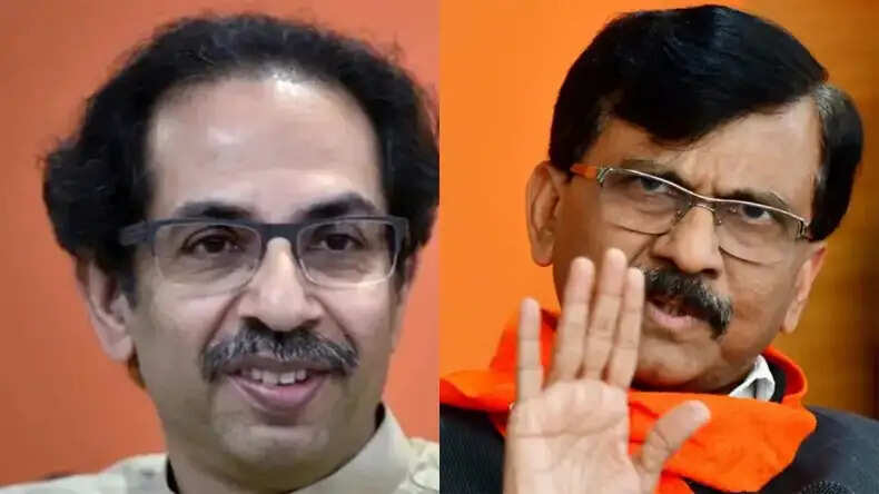 शिवसेना संकट: उद्धव की बैठक में केवल 3 सांसदों की उपस्थिति