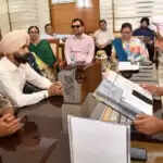 चंडीगढ़: शिक्षा स्तर सुधारने के लिए वित्त मंत्री की बैठकें