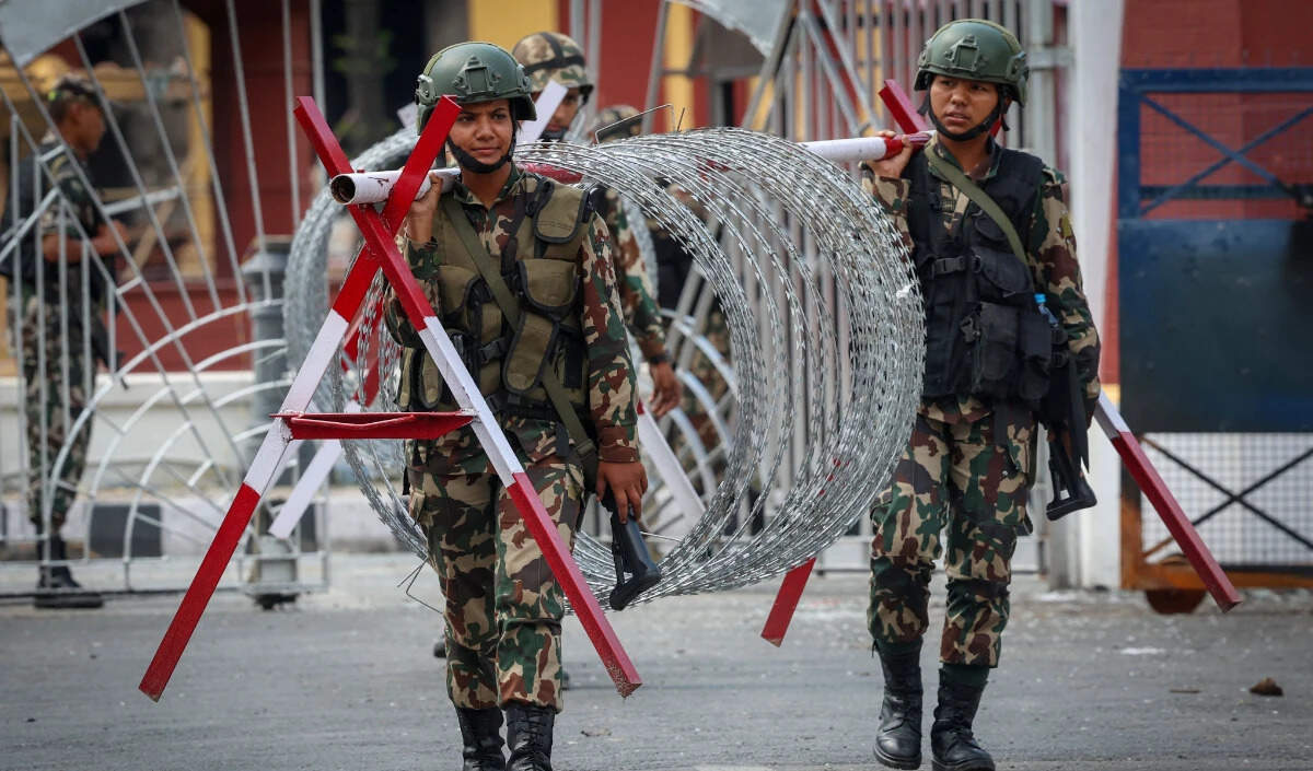 नेपाल में कर्फ्यू हटने के बाद सामान्य जीवन की वापसी