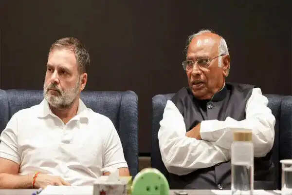 कांग्रेस ने राज्यसभा चुनाव के लिए उम्मीदवारों की सूची जारी की, अभिषेक मनु सिंघवी और अनुराग शर्मा शामिल