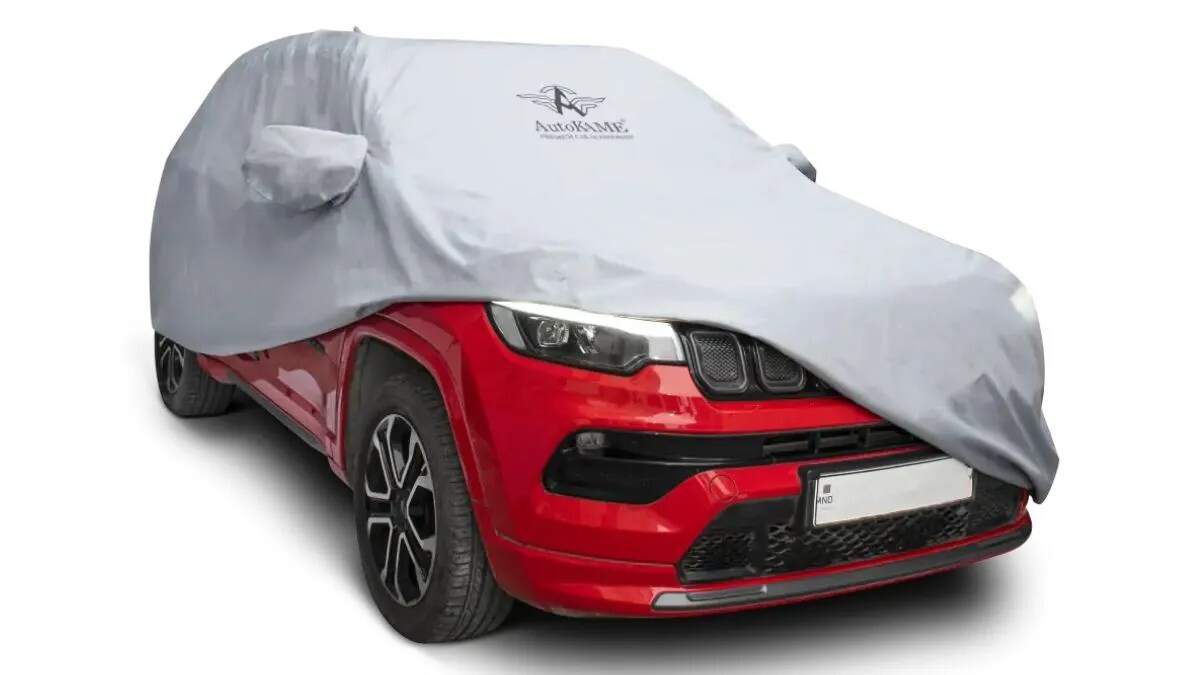 सर्दियों में कार कवर का उपयोग: अपने वाहन की सुरक्षा के लिए महत्वपूर्ण सुझाव