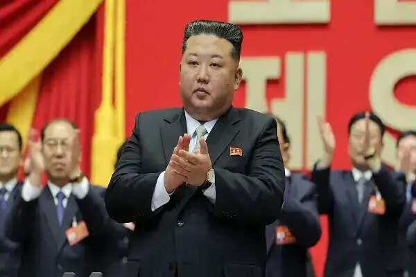 उत्तर कोरिया में किम जोंग उन की पार्टी ने संसदीय चुनावों में शानदार जीत हासिल की
