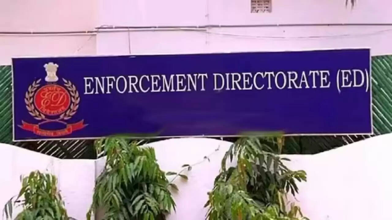 हरियाणा में 72 करोड़ रुपये के वैट रिफंड घोटाले में दो पूर्व अधिकारियों की गिरफ्तारी