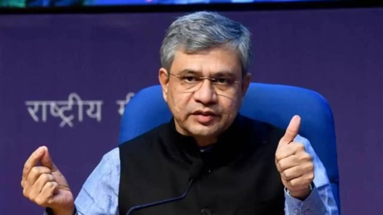 केंद्र सरकार का ऑनलाइन गेमिंग विधेयक 2025: सुरक्षा और विनियमन की नई दिशा