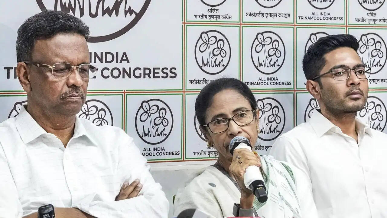 पश्चिम बंगाल विधानसभा चुनाव 2026: बीजेपी की जीत और ममता बनर्जी की स्थिति