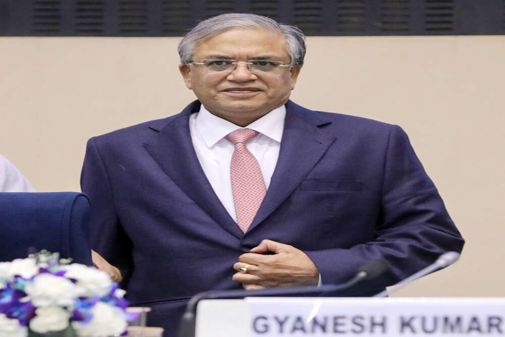 पश्चिम बंगाल में चुनाव से पहले पुलिस प्रशासन में बड़ा बदलाव