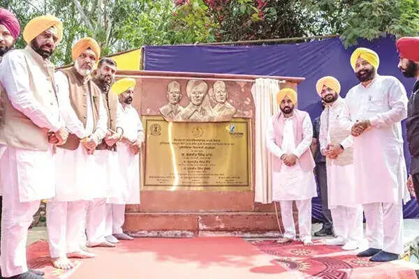 पंजाब सरकार का पर्यटन विकास में नया कदम: हुसैनीवाला विरासत परिसर का शिलान्यास