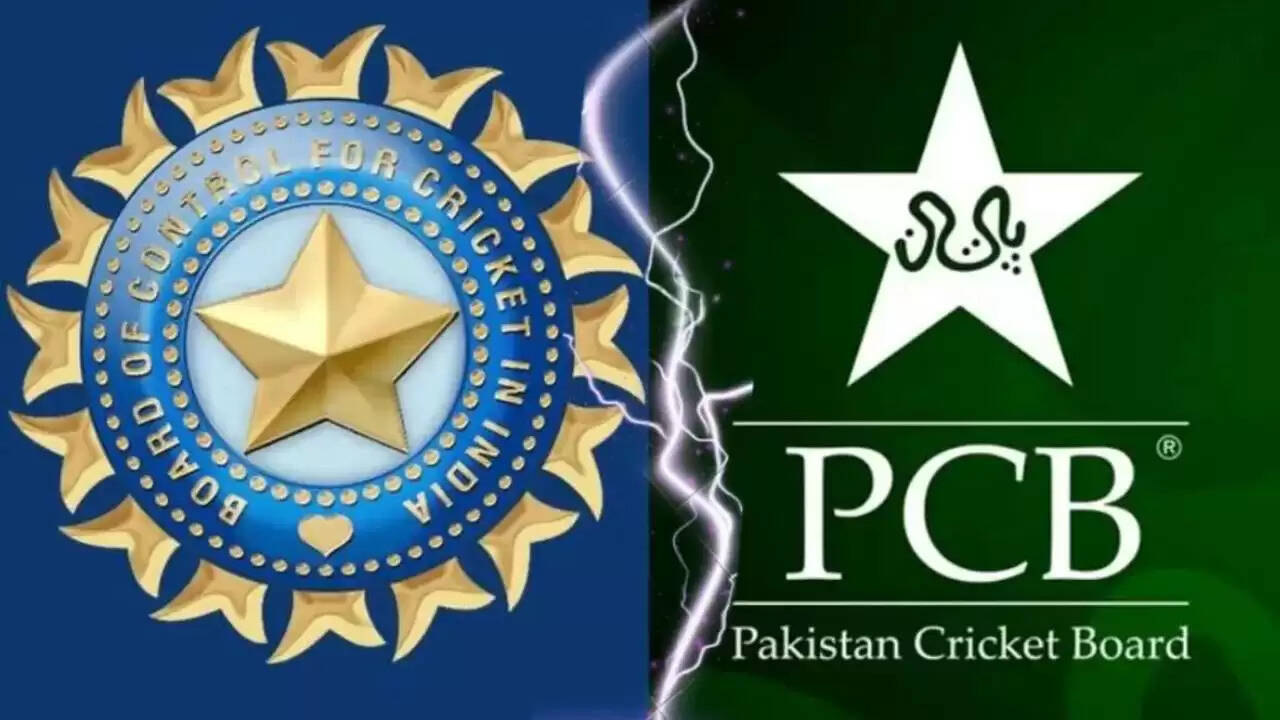 PCB की नई रणनीति: बाबर आजम और मोहम्मद रिजवान पर संन्यास का दबाव