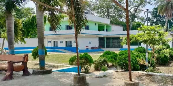 नदी किनारे लॉज बना कमाई का जरिया, ओड़फुली ग्राम पंचायत ने पेश की आत्मनिर्भरता की मिसाल