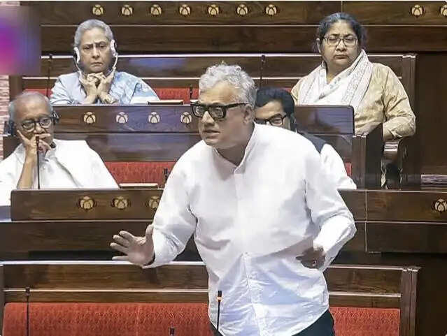 TMC का निर्वाचन आयोग के खिलाफ विरोध, राज्यसभा से किया बहिर्गमन