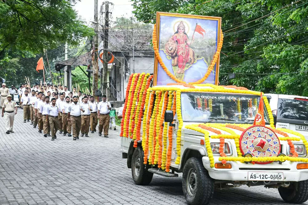 भारतीय नेताओं की विफलता: अतीत की छाया में भविष्य की अनदेखी