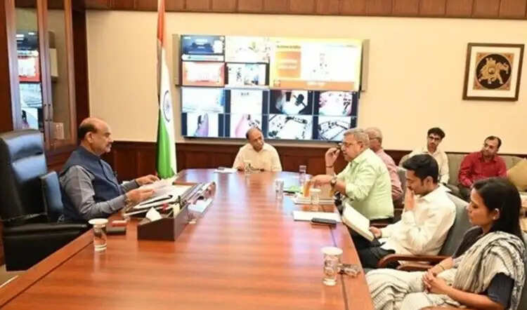 टीएमसी में बागियों के खिलाफ अभिषेक बनर्जी का बड़ा कदम