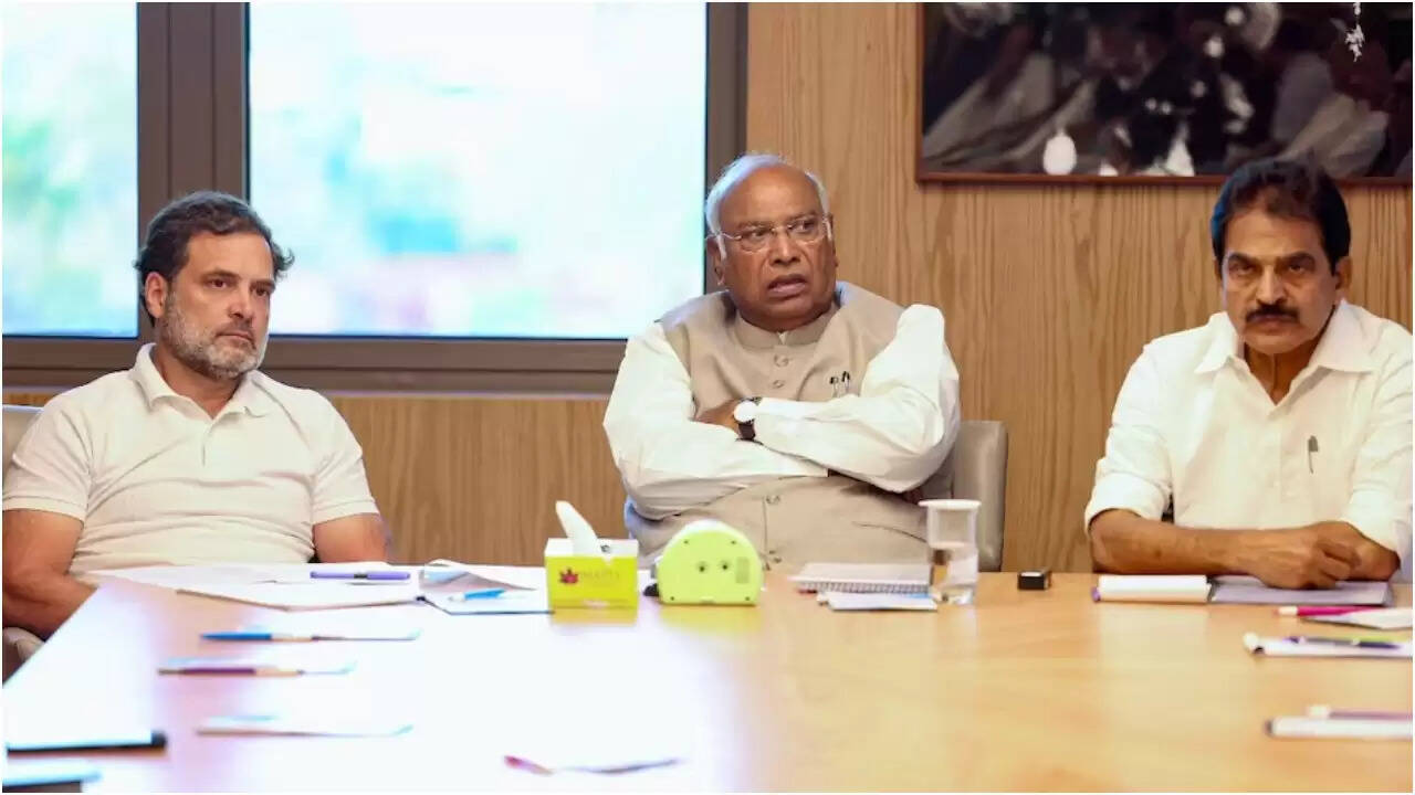बिहार चुनाव में कांग्रेस की नई रणनीति: राहुल और प्रियंका का दौरा