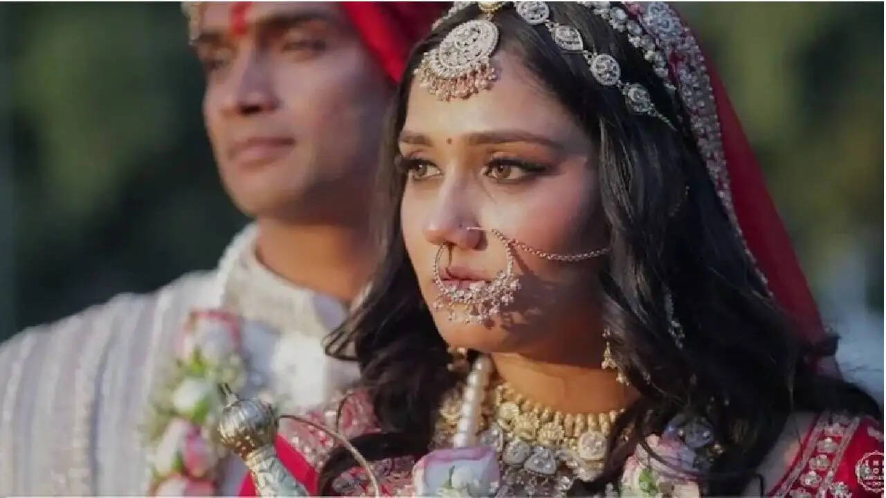 ट्विषा शर्मा की मौत का मामला: सुप्रीम कोर्ट ने सीबीआई जांच का दिया आदेश