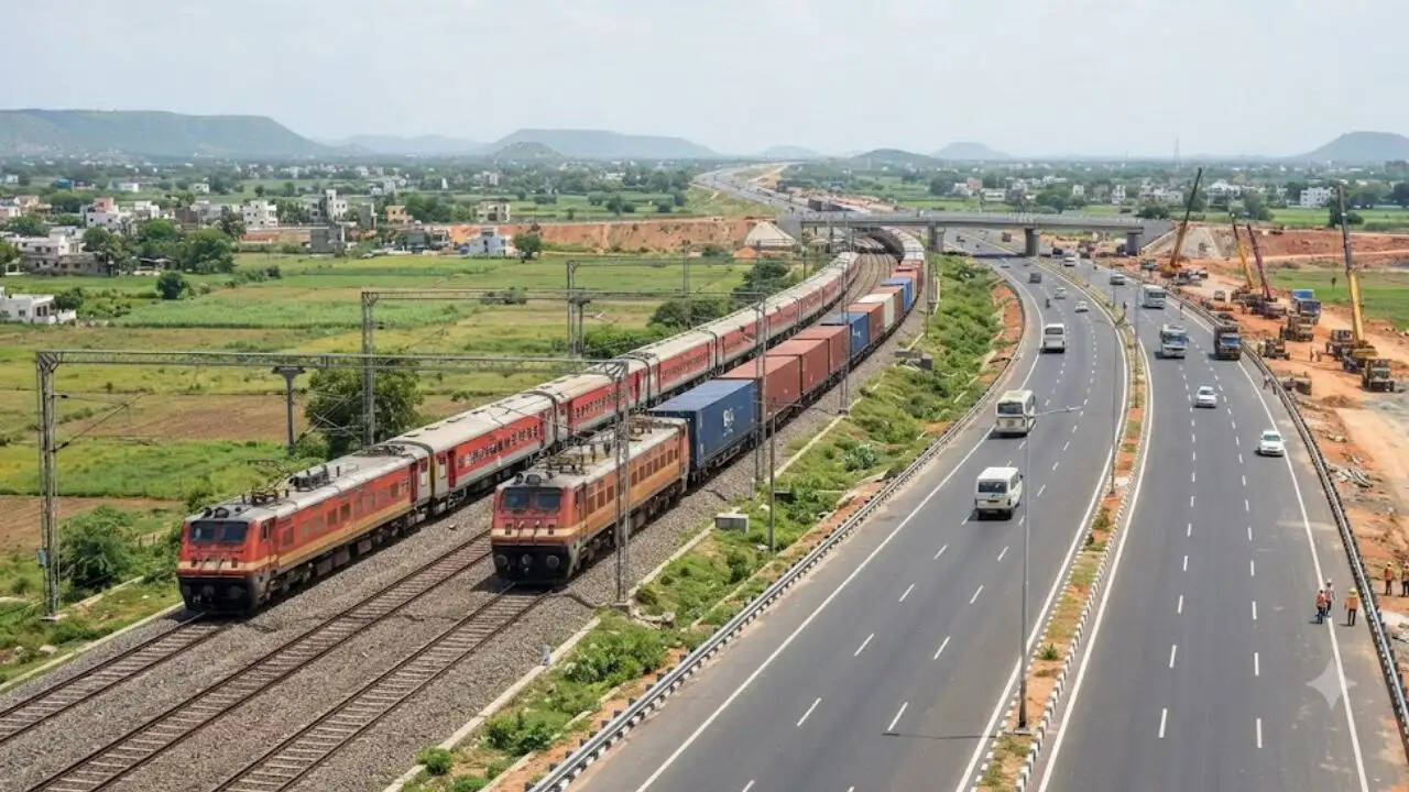 भारत में रेल और सड़क कनेक्टिविटी को बढ़ावा देने के लिए केंद्रीय मंत्रिमंडल के नए निर्णय