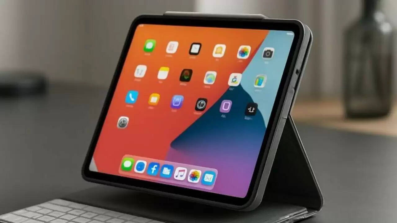 भारतीय रेलवे की तत्परता: खोया iPad मिनटों में वापस मिला