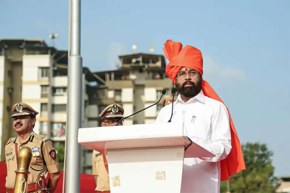 एकनाथ शिंदे की प्रधानमंत्री मोदी से मुलाकात, महाराष्ट्र की राजनीति में हलचल