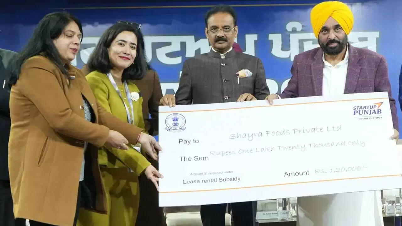 पंजाब में स्टार्टअप कॉन्क्लेव का उद्घाटन, युवाओं को रोजगार सृजन की प्रेरणा