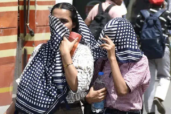 एनसीआर में गर्मी से राहत: तापमान 40 डिग्री के आसपास रहने की संभावना