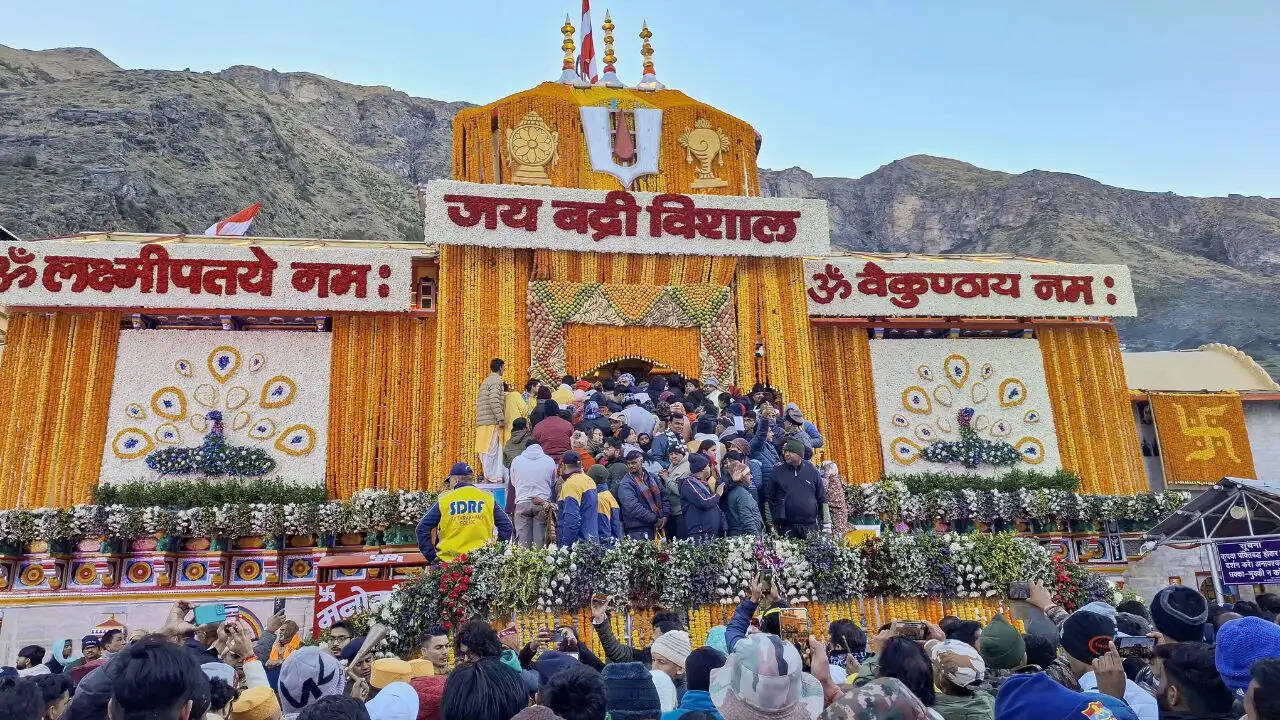 बद्रीनाथ धाम में गंगा सप्तमी पर कपाट खोले गए
