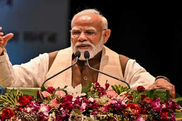 प्रधानमंत्री मोदी का पांच देशों का दौरा: ऊर्जा संकट का समाधान
