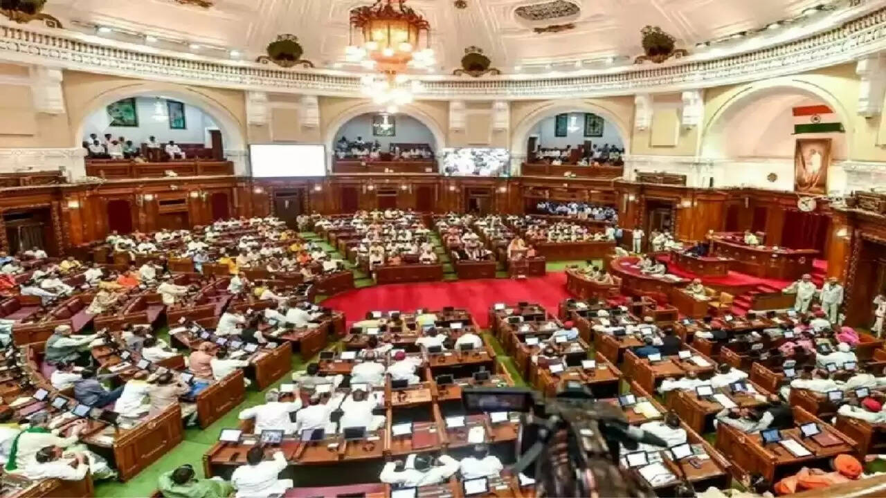 उत्तर प्रदेश विधानसभा का मॉनसून सत्र 2025: 24 घंटे की कार्यवाही और 'विजन डॉक्यूमेंट' की चर्चा