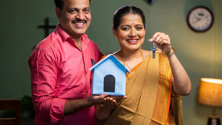 होम लोन पर ब्याज दर में कमी: जानें कैसे करें बचत