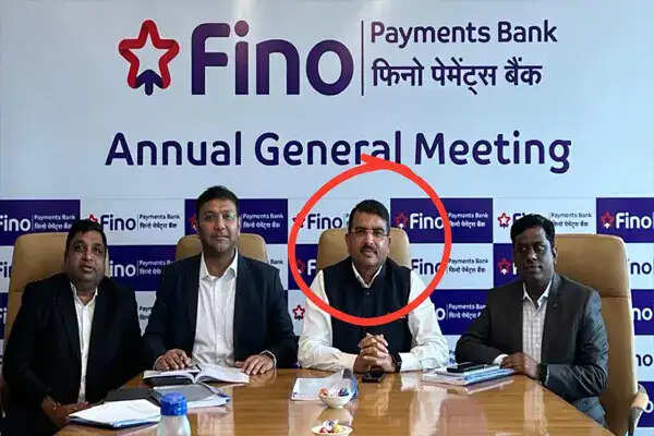फिनो पेमेंट्स बैंक के CEO ऋषि गुप्ता की गिरफ्तारी से मचा हड़कंप