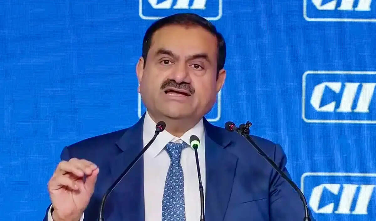 गौतम अडानी ने AGM में भारत के बुनियादी ढांचे के लिए बड़े निवेश की घोषणा की