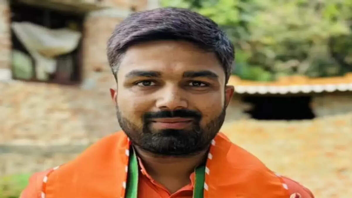 यूट्यूबर मनीष कश्यप का बीजेपी से इस्तीफा, बिहार चुनाव में बड़ा झटका