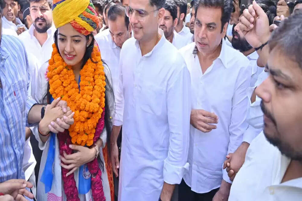 दिल्ली विश्वविद्यालय छात्रसंघ चुनाव में सचिन पायलट का प्रचार अभियान