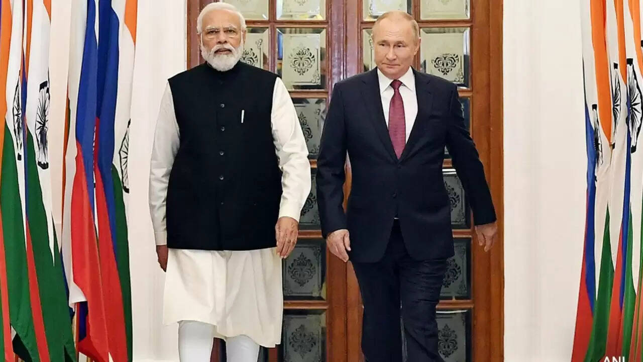 भारत-रूस संबंधों को मजबूत करने की दिशा में मोदी और पुतिन की महत्वपूर्ण बातचीत