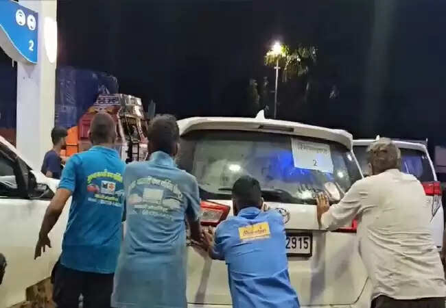 रतलाम में सीएम मोहन यादव के काफिले की गाड़ियों में मिलावट का मामला