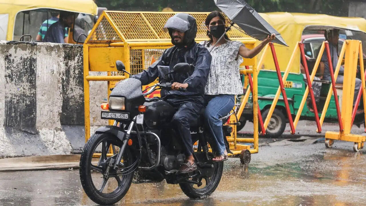 दक्षिण-पश्चिम मानसून: देशभर में बारिश और आंधी का अलर्ट