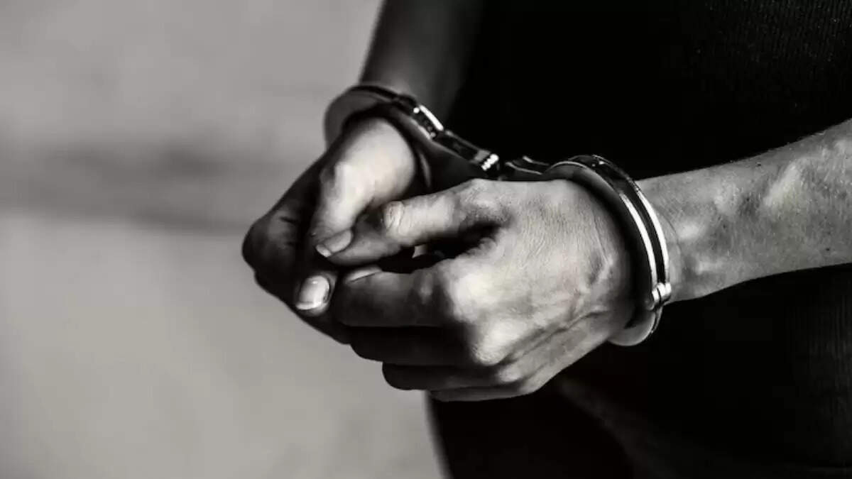 उत्तराखंड में 32 नेपाली युवकों को बंधक बनाने के मामले में तीन गिरफ्तार