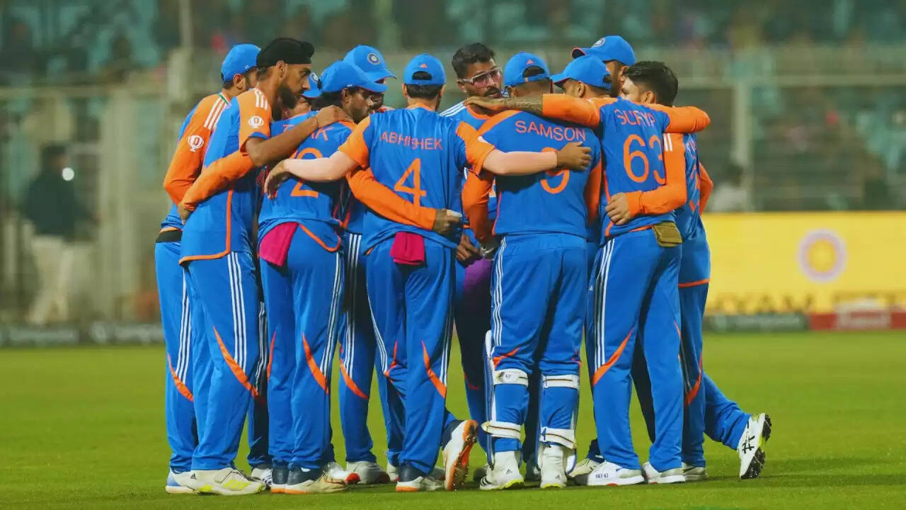 Asia Cup 2025 Final: भारत-पाकिस्तान के बीच हाई-वोल्टेज मुकाबला, जानें रणनीतियाँ