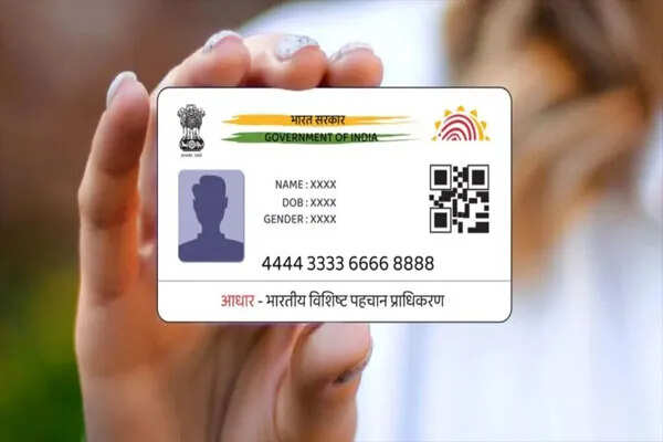 UIDAI ने आधार कार्ड के लिए नए दस्तावेज़ों की सूची जारी की
